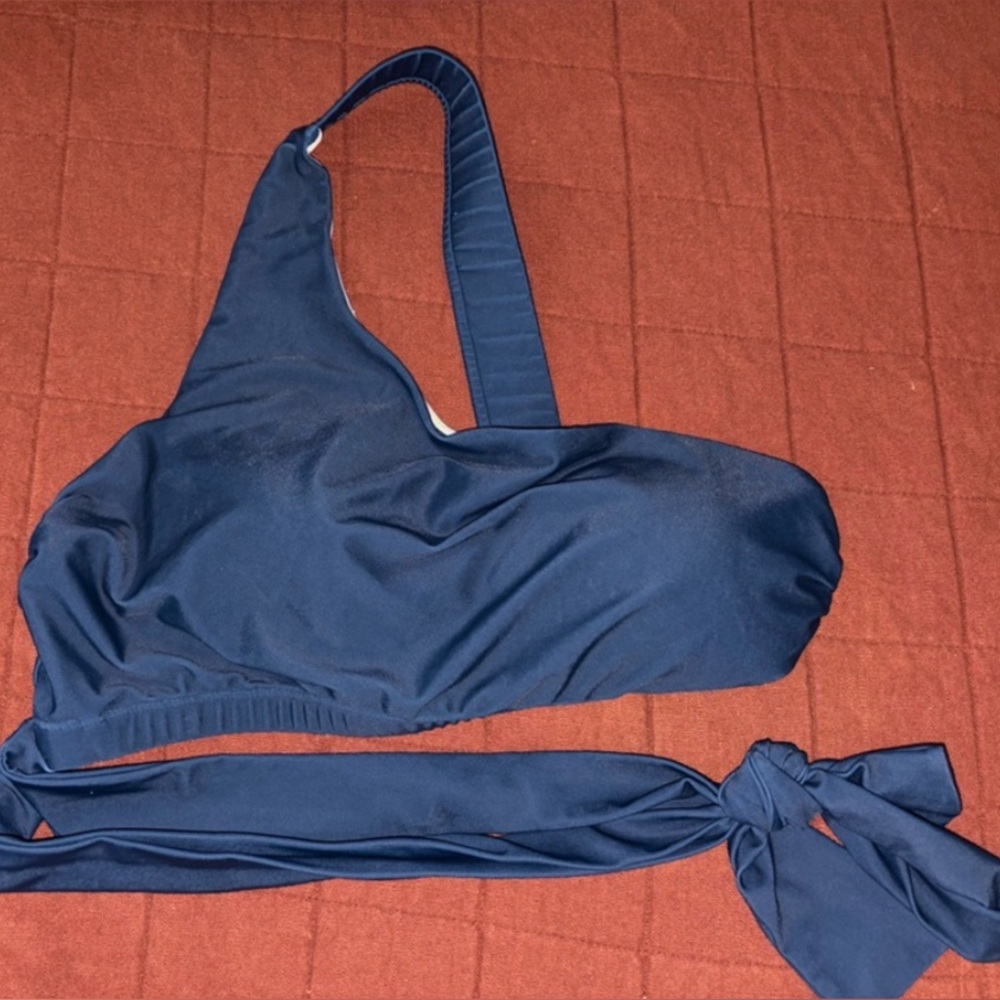 Nani Swimwear Blue Bikini Top